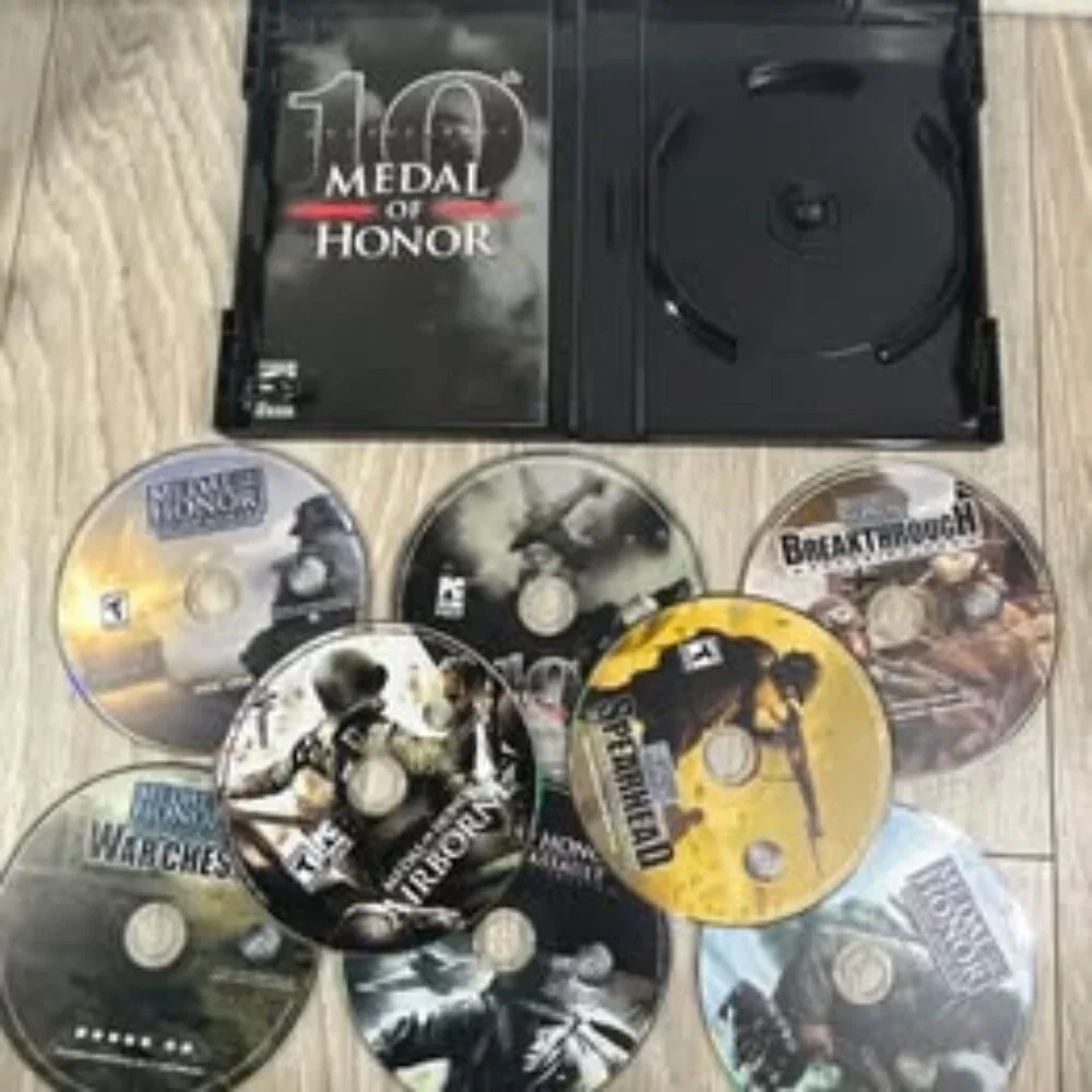 2008 MEDAL OF HONOR 10TH ANNIVERSARY BUNDLE PC WITH BONUS CONTENT (SOUNDTRACK)